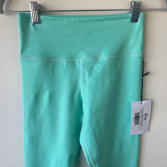 Zyia Active Turquoise Metallic Plus Light n Tight Hi-Rise 7/8 - Picture 10 of 10